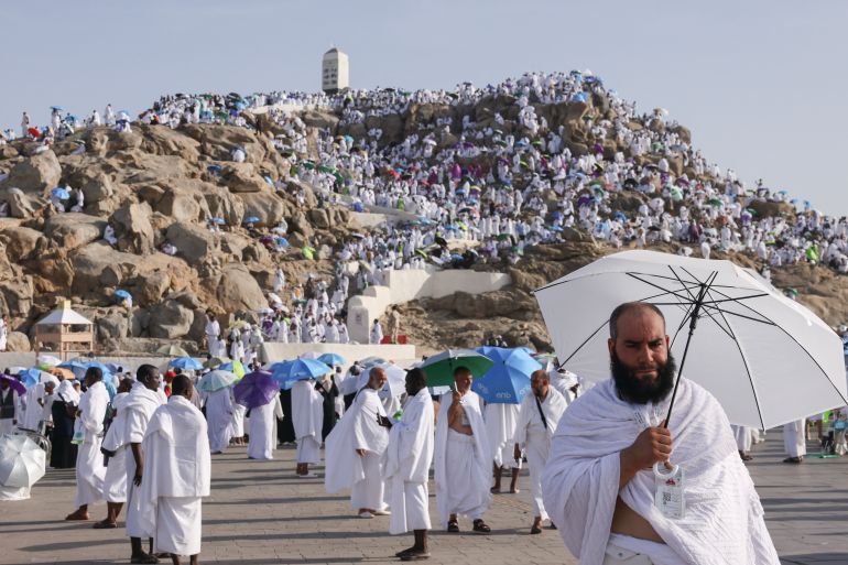وصول الحجاج الموريتانيين إلى صعيد عرفات لأداء الركن الأعظم من الحج