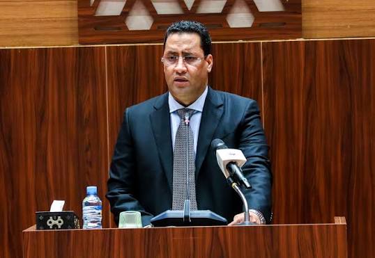 الوزير الأول: المؤشرات الحالية تؤكد تحقيق مكاسب ملموسة في مواجهة الفساد
